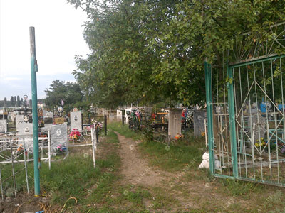 вход на Малышевское кладбище, от церкви